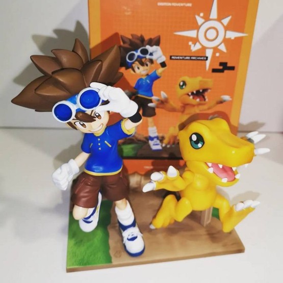 Taichi y Agumon Digimon Adventures Archives DXF figura 15 cm