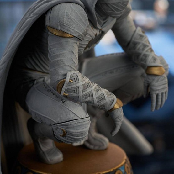 Moon Knight Marvel TV Gallery figura 25 cm