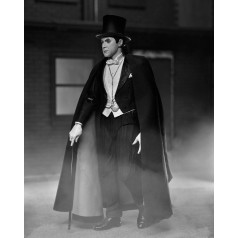Dracula (Blanco y Negro) Ultimate Neca figura 18 cm