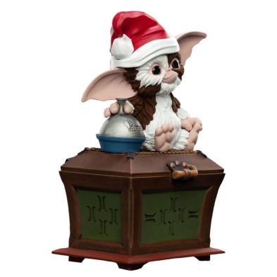 Gizmo with Santa Hat Gemlins Mini Epic Limited Edition figura 12 cm