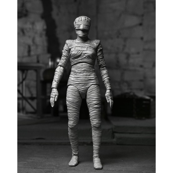 Bride of Frankenstein (B/N) Universal Monsters Ultimate Neca figura 18 cm