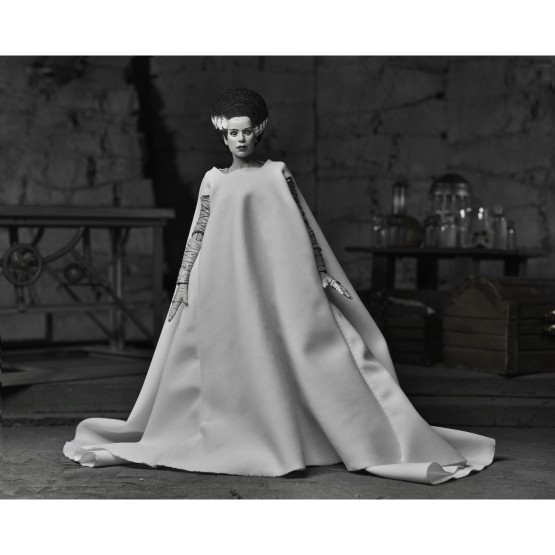 Bride of Frankenstein (B/N) Universal Monsters Ultimate Neca figura 18 cm