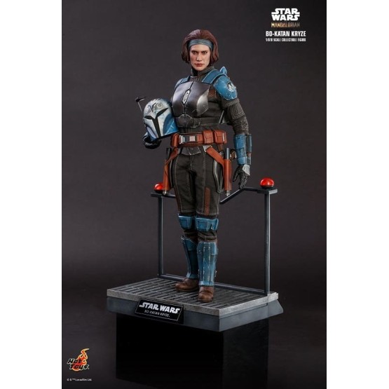 Bo-Katan Hot Toys SW: The Mandalorian escala 1:6 figura 28 cm