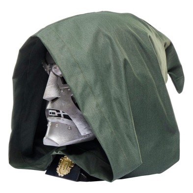 Casco Doctor Doom Premium Roleplay – Réplica 1:1 Marvel