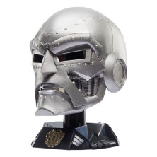 Casco Doctor Doom Premium Roleplay – Réplica 1:1 Marvel