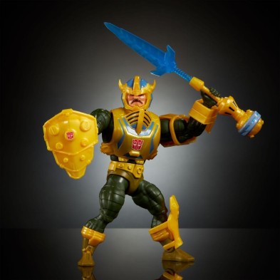 Figura Bumblebee Armor Man-At-Arms 14 cm MOTU x Transformers