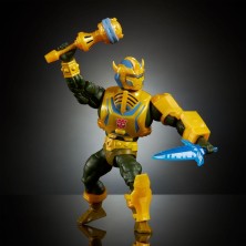 Figura Bumblebee Armor Man-At-Arms 14 cm MOTU x Transformers