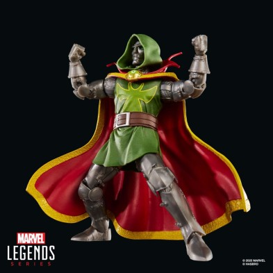 Figura Emperor Doom 15 cm Marvel Legends