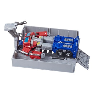 Transformers Generations War for Cybertron: Earthrise Leader Class Figura Optimus Prime 18 cm