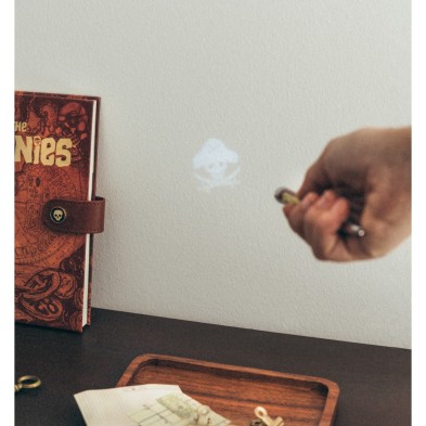 Cuaderno Goonies mapa del tesoro A5 con bolígrafo A5 sticky notes