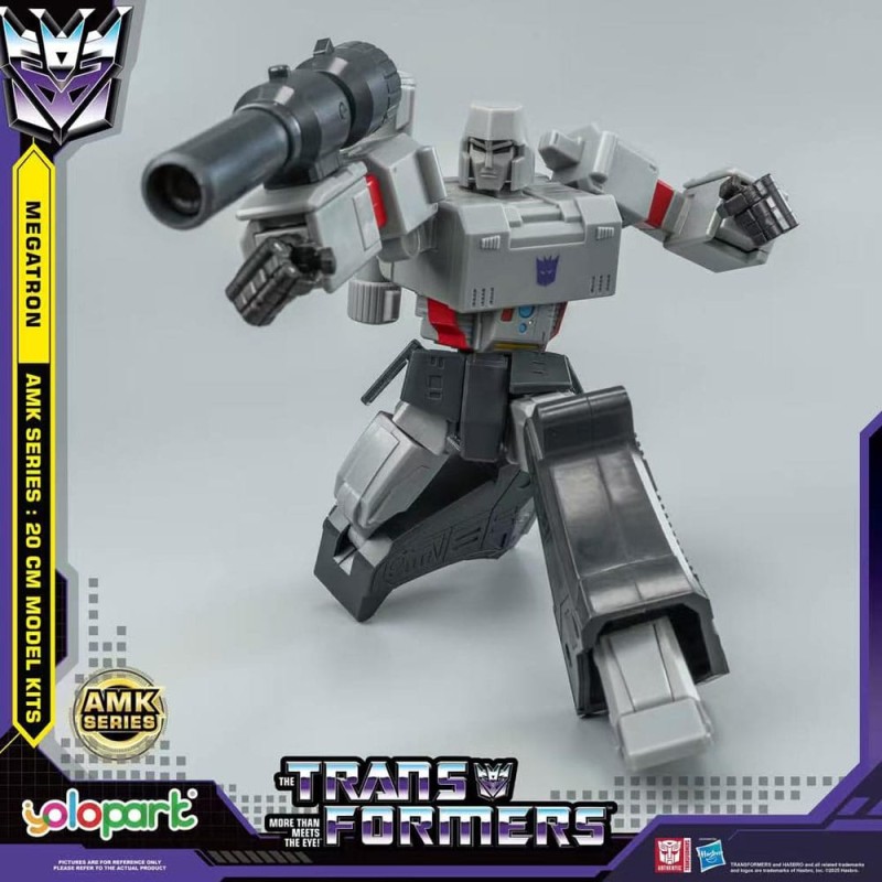 Transformers Generation One Maqueta AMK Series Megatron 20 cm